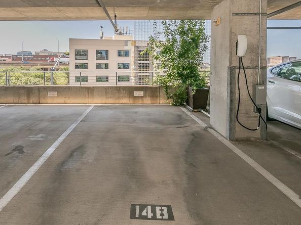 2200  Victory Avenue  1901, Dallas Texas 75219