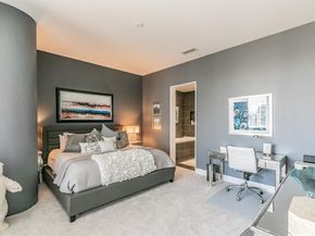 2200  Victory Avenue  1901, Dallas Texas 75219