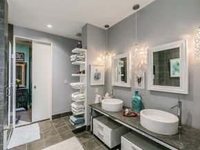 2200  Victory Avenue  1901, Dallas Texas 75219