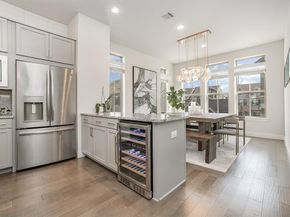 1117  Tea Olive Lane , Dallas Texas 75212