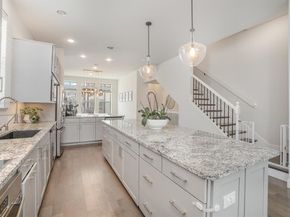 1117  Tea Olive Lane , Dallas Texas 75212
