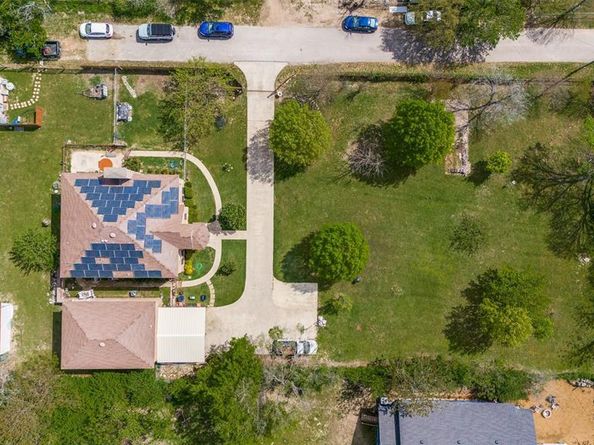 1207  Stafford Street , Dallas Texas 75208
