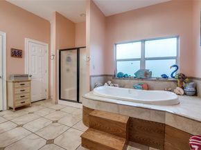 1207  Stafford Street , Dallas Texas 75208