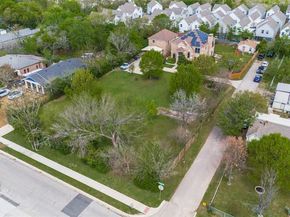 1207  Stafford Street , Dallas Texas 75208