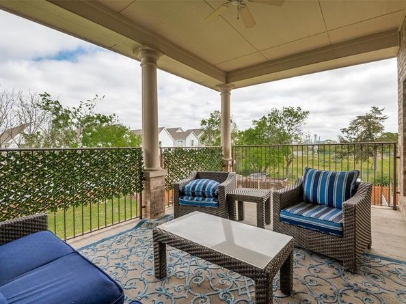 1207  Stafford Street , Dallas Texas 75208
