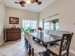 1207  Stafford Street , Dallas Texas 75208
