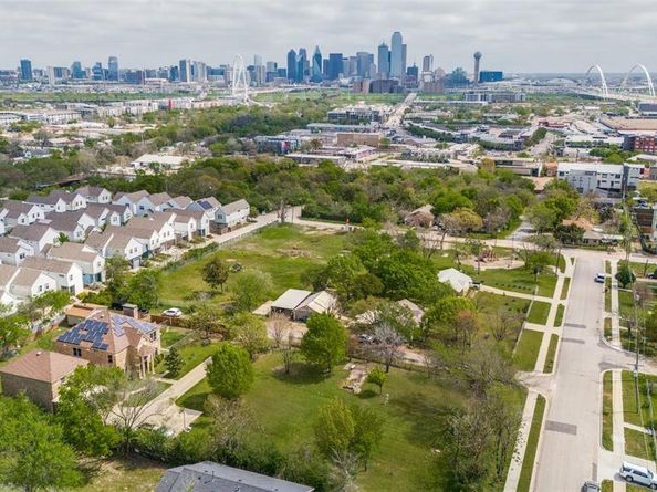 1207  Stafford Street , Dallas Texas 75208