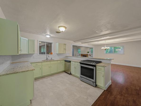 1618  Kendolph Drive , Denton Texas 76205