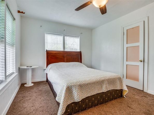 635  Richmondell  , Dallas Texas 75211
