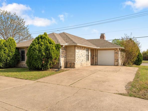 6700  Oriole Court , Fort Worth Texas 76137