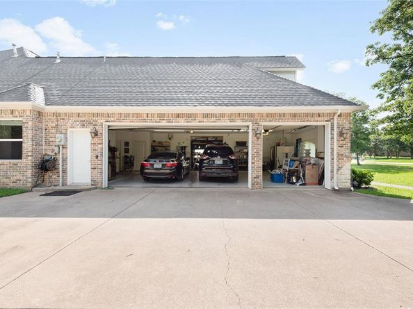 6204  Toscana Circle , Fort Worth Texas 76140