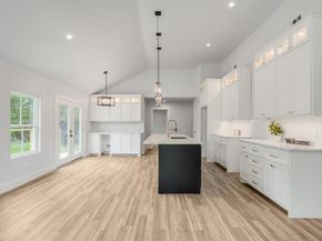 2418  Lyola Street , Dallas Texas 75241