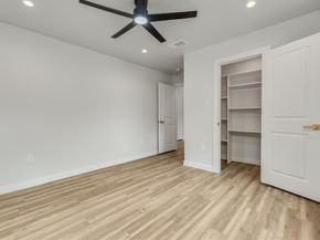 2418  Lyola Street , Dallas Texas 75241