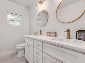 2418  Lyola Street , Dallas Texas 75241