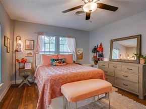 1211  Lansford Avenue , Dallas Texas 75224