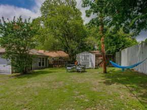 1211  Lansford Avenue , Dallas Texas 75224