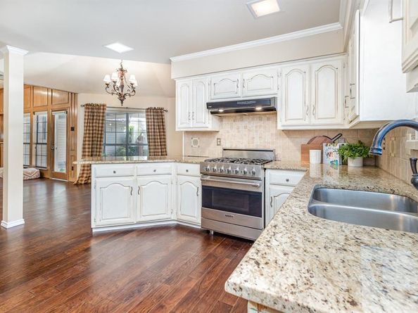 6515  Genstar Lane , Dallas Texas 75252