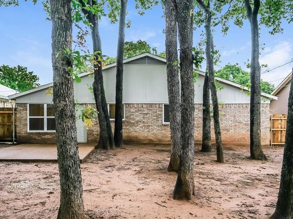 5903  Cameron Drive , Arlington Texas 76017