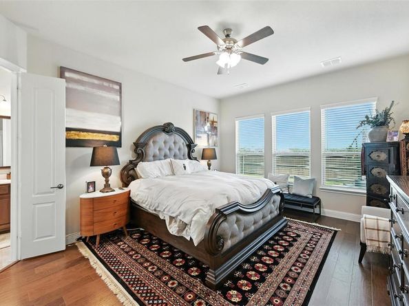 2711  Fleur De Lis Lane , Grand Prairie Texas 75054
