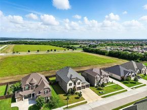 2711  Fleur De Lis Lane , Grand Prairie Texas 75054