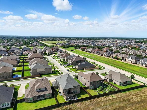 2711  Fleur De Lis Lane , Grand Prairie Texas 75054