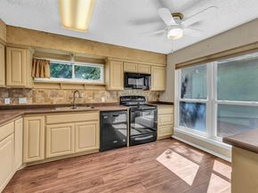 696  Harbor Drive N, Azle Texas 76020