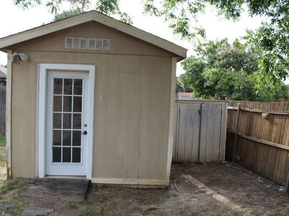 1538  Summerwind Lane , Lewisville Texas 75077