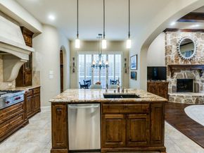 656  Clearwater Drive , Irving Texas 75039