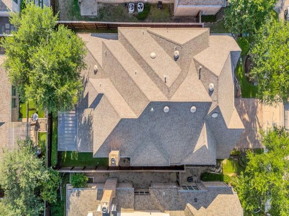 656  Clearwater Drive , Irving Texas 75039