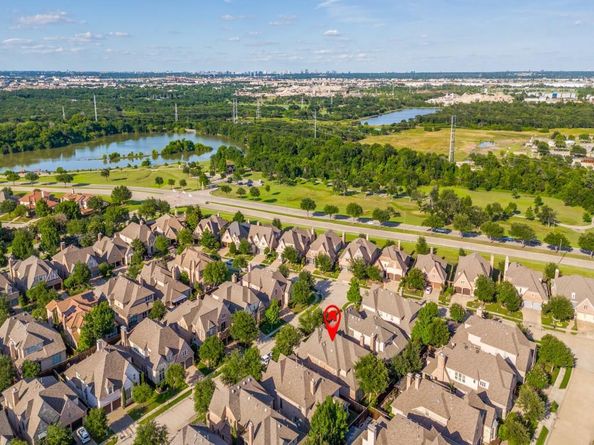 656  Clearwater Drive , Irving Texas 75039