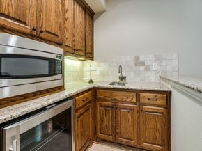 656  Clearwater Drive , Irving Texas 75039