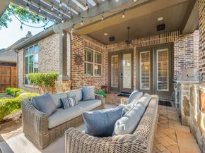 656  Clearwater Drive , Irving Texas 75039