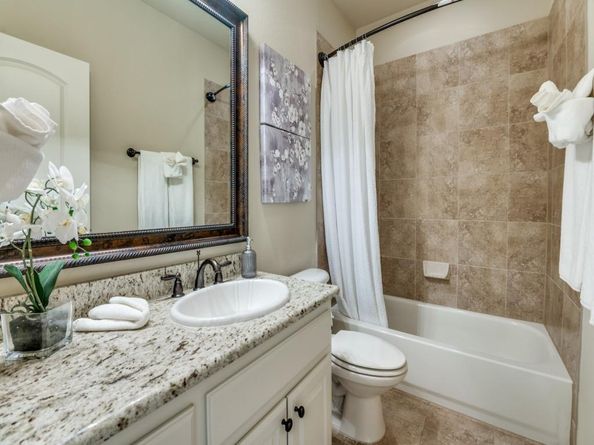 656  Clearwater Drive , Irving Texas 75039