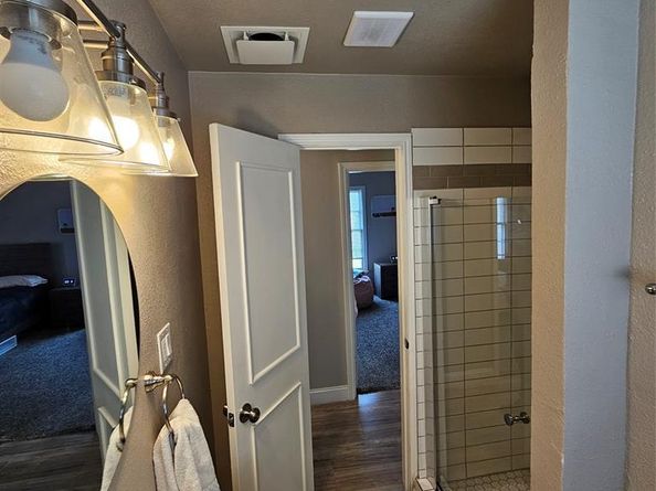 802  Brown Trail , Bedford Texas 76022