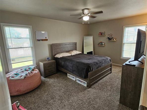 802  Brown Trail , Bedford Texas 76022