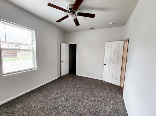 2000  May Street , Fort Worth Texas 76110