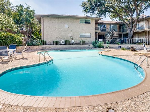 11122  Valleydale   D, Dallas Texas 75230