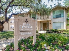11122  Valleydale   D, Dallas Texas 75230