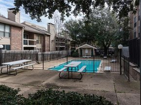 5750  Phoenix Drive  51, Dallas Texas 75231