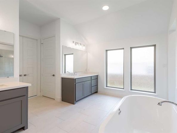 7433  Harrier Street , Fort Worth Texas 76179