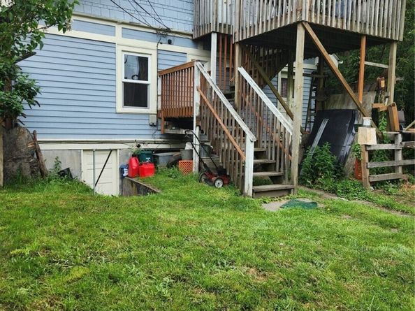 4716 7th Avenue NE, Seattle WA 98105