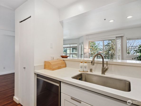 1425 Dexter Avenue N 611, Seattle WA 98109