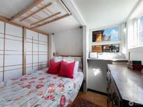 1080 W Ewing Place E1, Seattle WA 98119