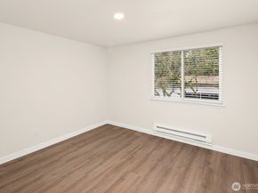 1215 SW 132nd Lane 311, Burien WA 98146