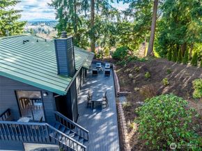13749 97th Avenue NE, Kirkland WA 98034