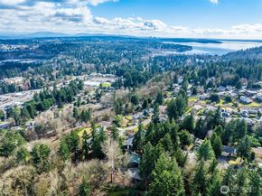 13749 97th Avenue NE, Kirkland WA 98034