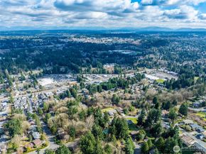 13749 97th Avenue NE, Kirkland WA 98034