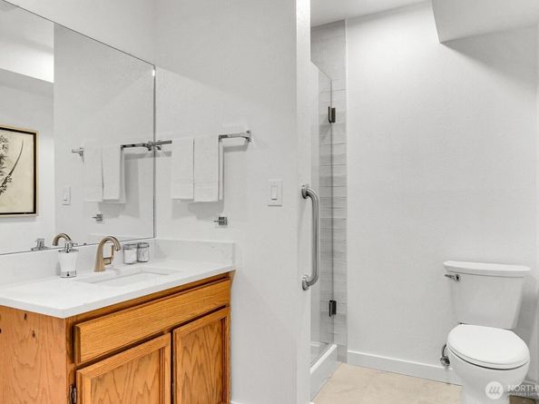13749 97th Avenue NE, Kirkland WA 98034