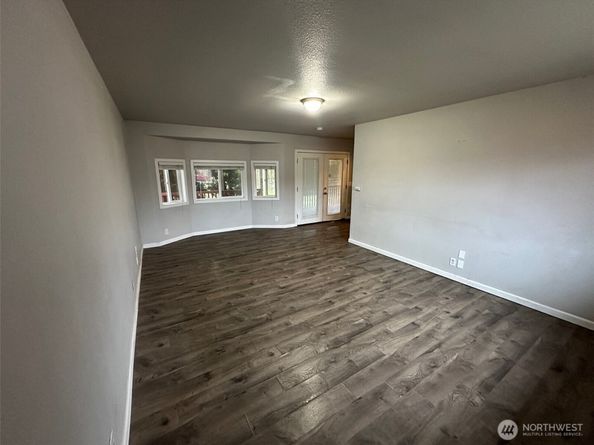 520 Butte Avenue, Pacific WA 98047