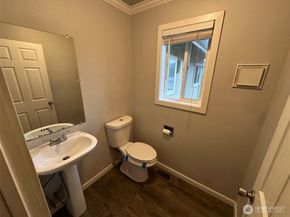 520 Butte Avenue, Pacific WA 98047